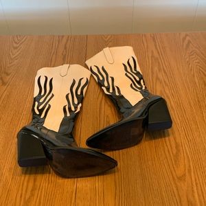 SHEIN boots.  BLACK/WHITE.  Size 40.  NEW!